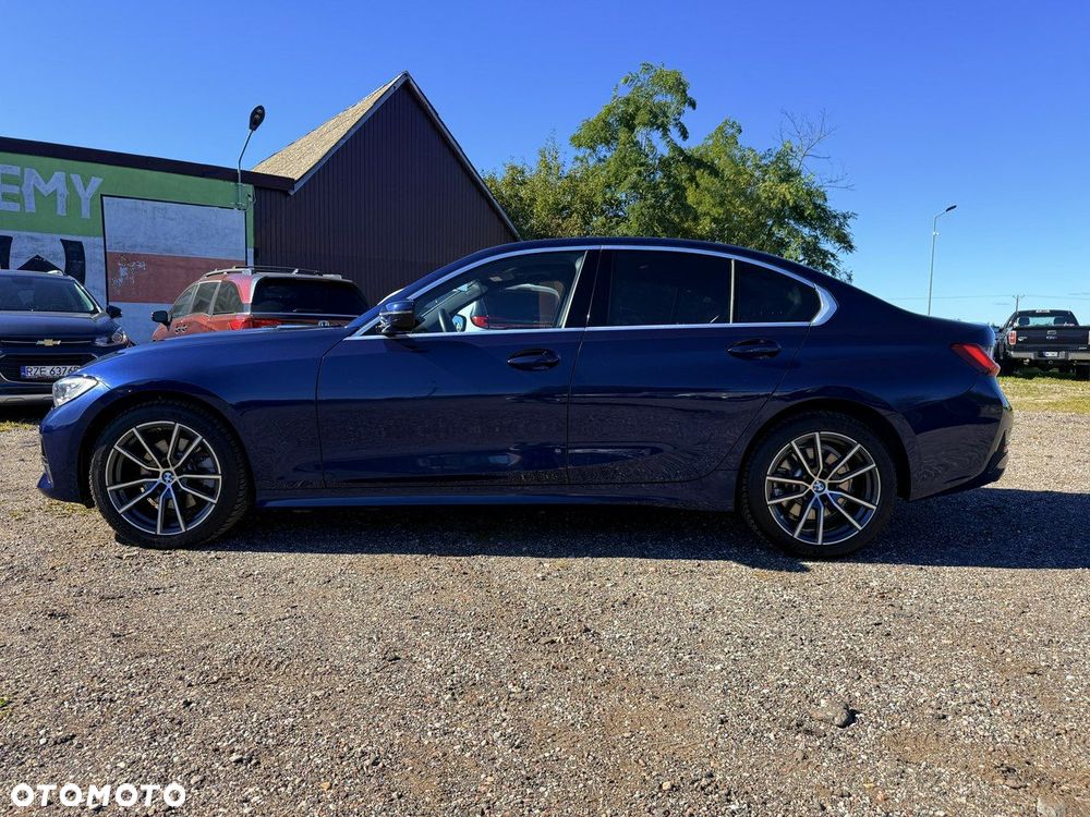 BMW Seria 3 330i xDrive - 12