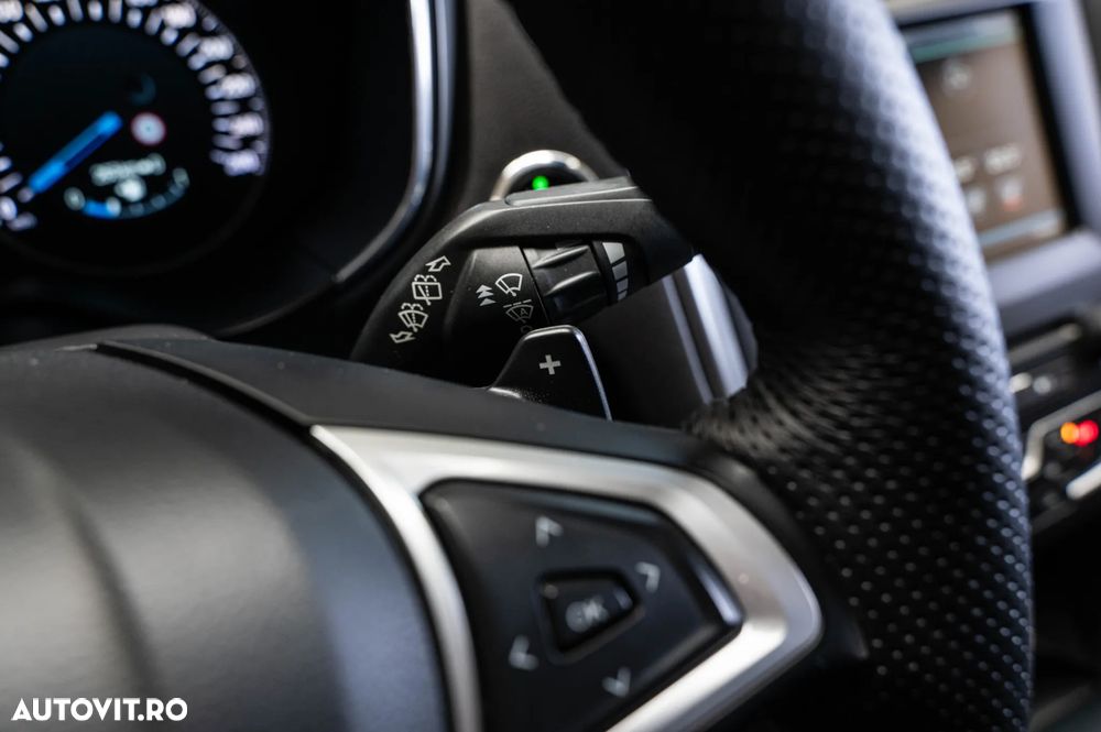 Ford Mondeo 2.0 TDCi Powershift - 22