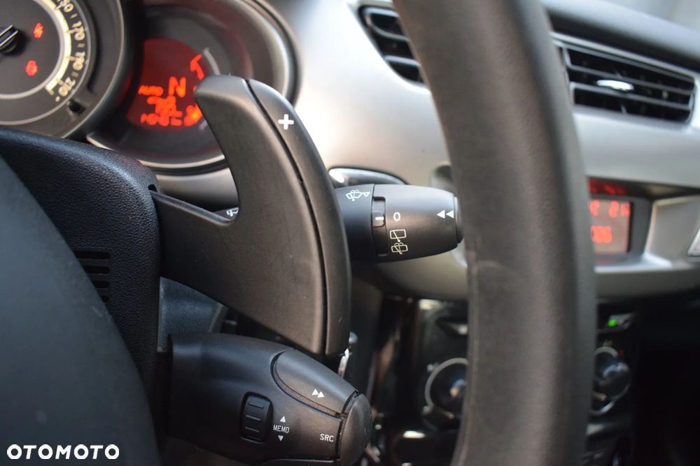 Citroën C3 Pure e-Tech VTi 82 ETG Tendance - 21