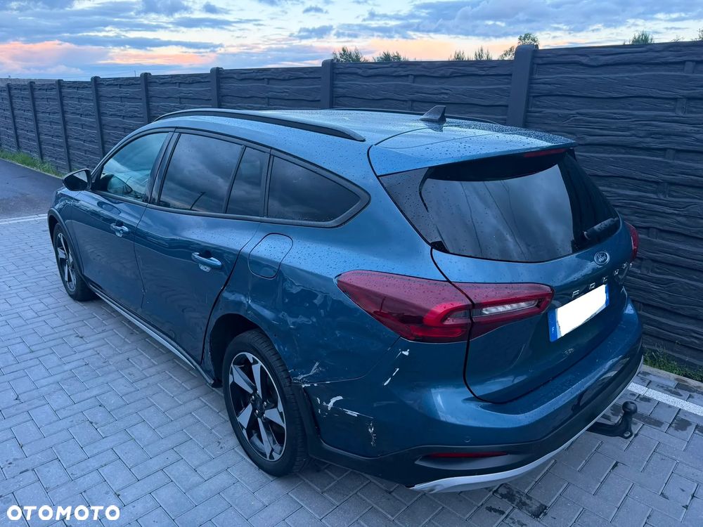 Ford Focus 1.0 EcoBoost Hybrid ACTIVE DESIGN - 24