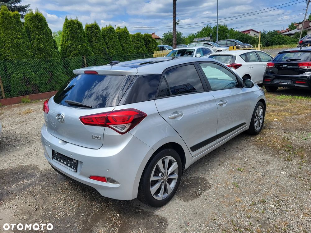 Hyundai i20 1.4 Comfort - 6