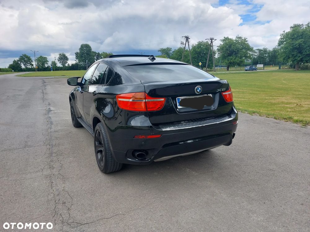 BMW X6M - 6