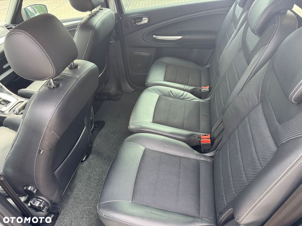 Ford S-Max 2.0 TDCi DPF Titanium MPS6 - 13