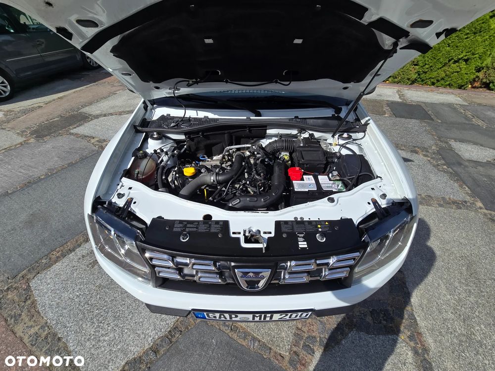 Dacia Duster TCe 125 4x2 Celebration - 22