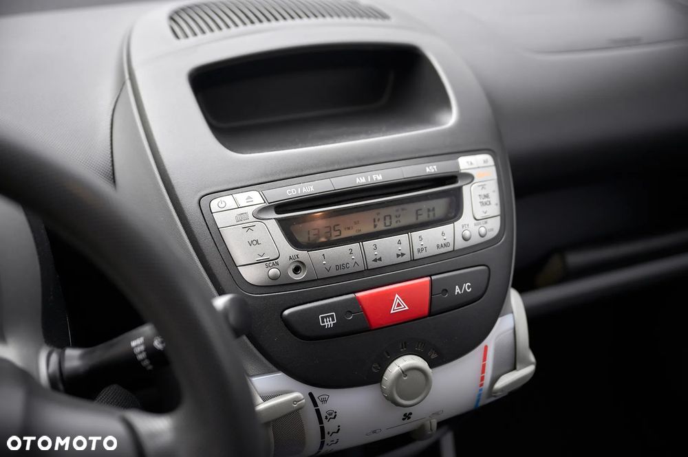 Toyota Aygo City - 36