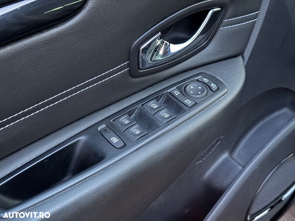 Renault Grand Scenic dCi 130 FAP Start & Stop Bose Edition - 9