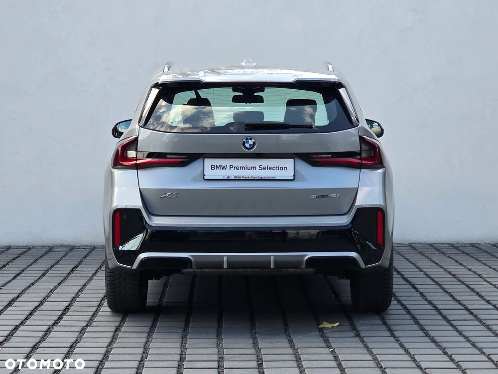 BMW X1 sDrive18i M Sport - 5