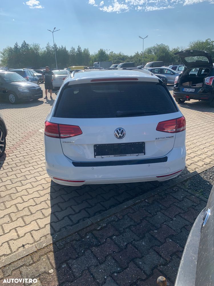 Volkswagen Passat 2.0 TDI DSG Comfortline - 6
