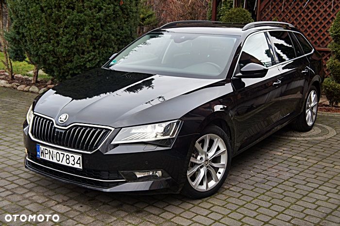 Skoda Superb 2.0 TDI DSG Style - 1