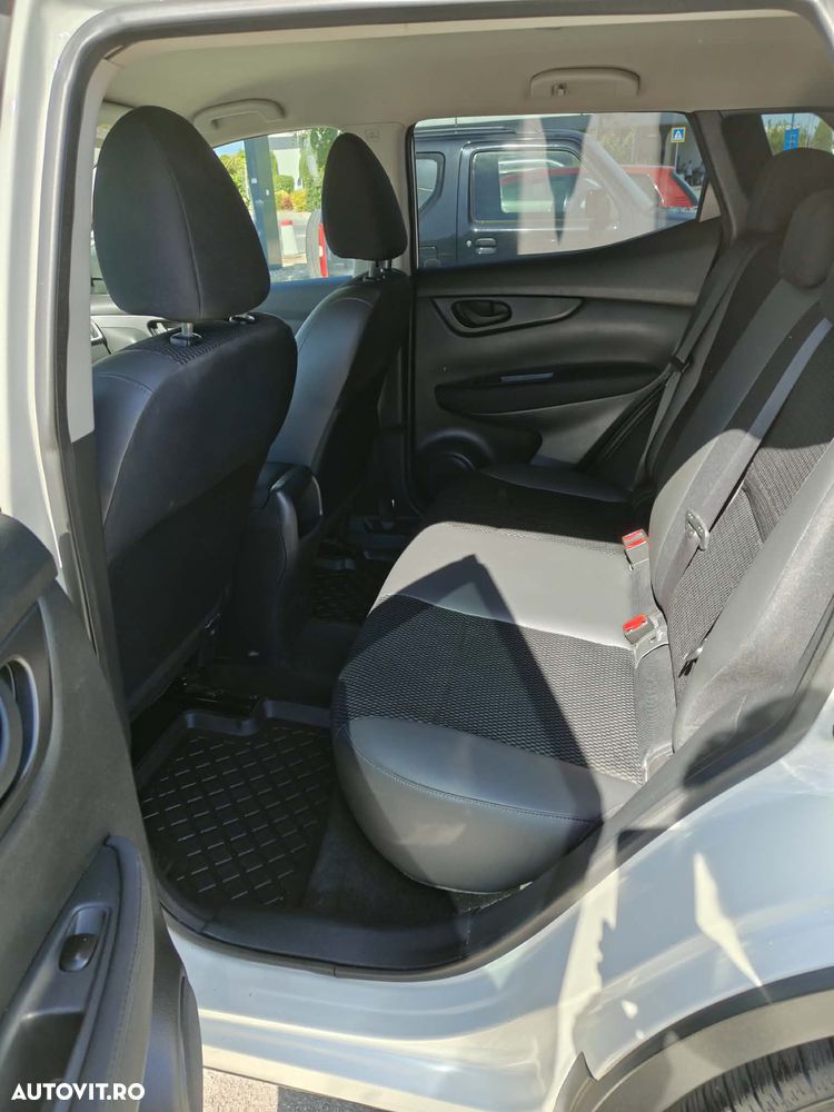 Nissan Qashqai 1.2 DIG-T Start/Stop Acenta - 4