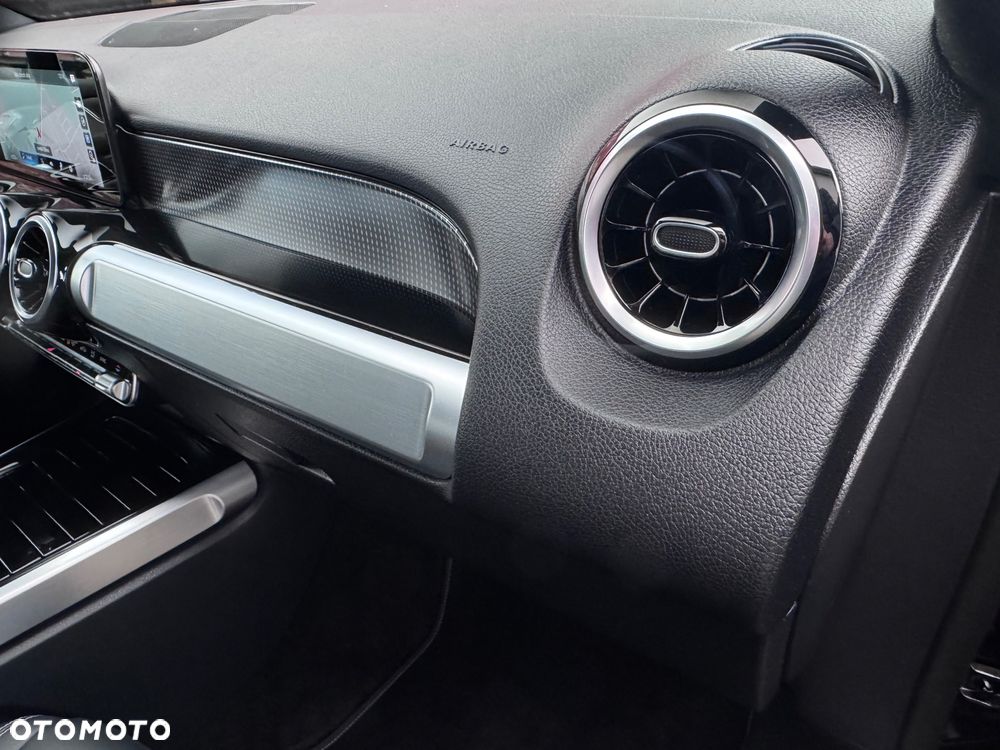 Mercedes-Benz GLB 200 d 8G-DCT Progressive Advanced - 23