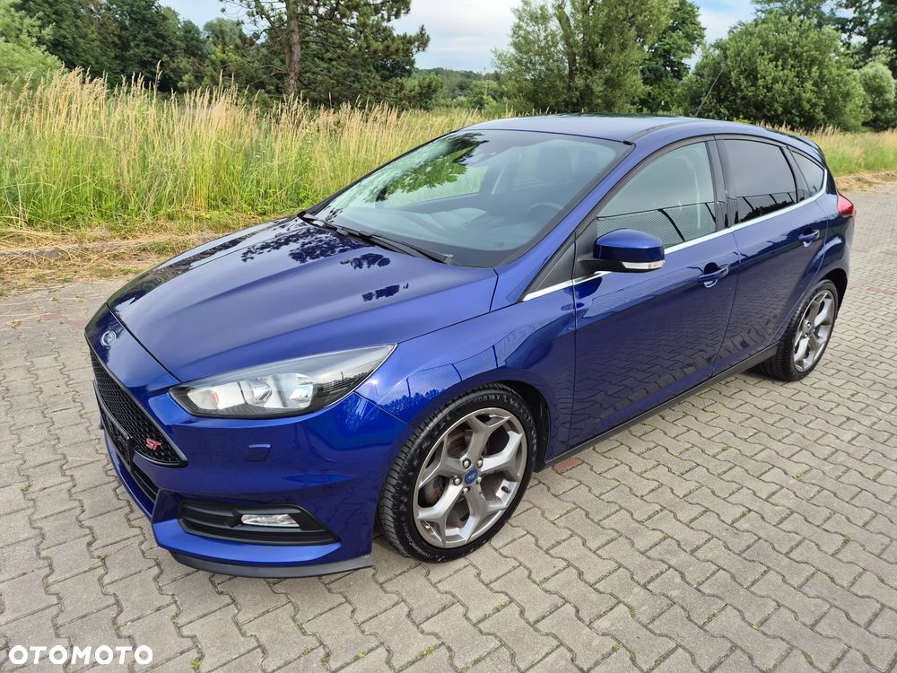 Ford Focus - 4