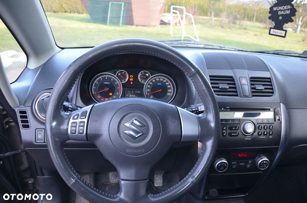 Suzuki SX4 1.6 VVT 4x2 City - 6