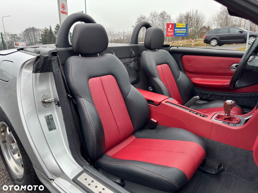 Mercedes-Benz SLK - 21