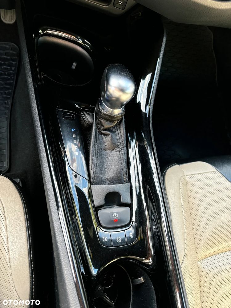 Toyota C-HR 1.8 Hybrid Selection - 25