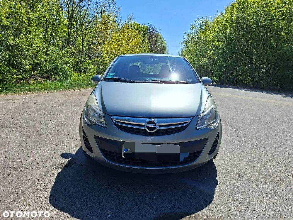 Opel Corsa - 2