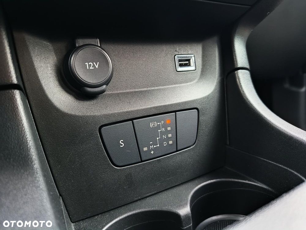 Citroën C3 1.2 PureTech Max EAT6 - 21