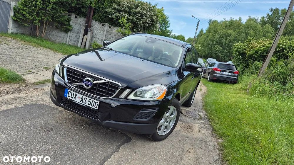 Volvo XC 60 D3 R-Design - 3
