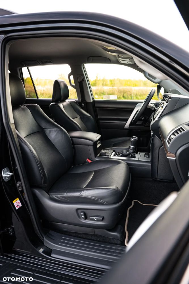 Toyota Land Cruiser LC 2.8 D-4D Prado - 11