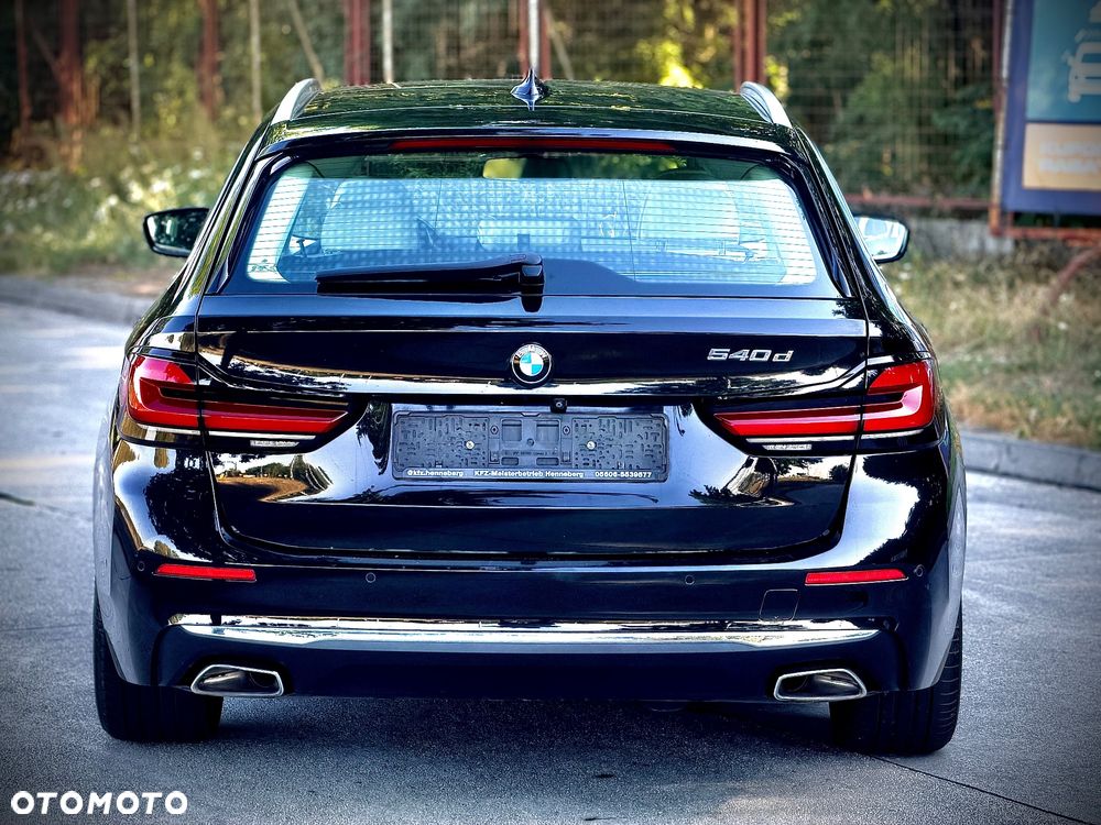 BMW Seria 5 540d xDrive Luxury Line - 18