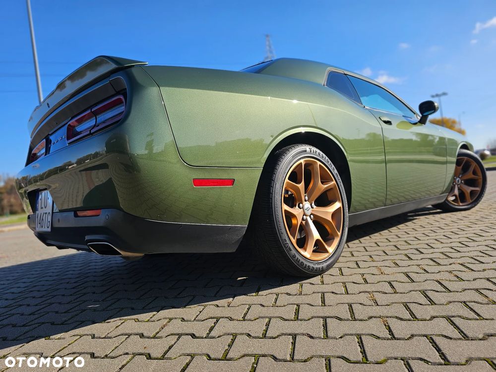 Dodge Challenger 3.6 SXT Plus - 9