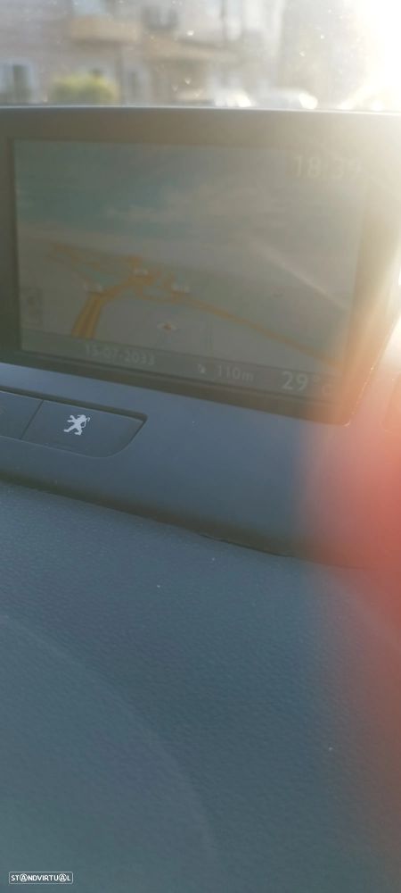 Peugeot 3008 HDi FAP 110 EGS6 Platinum - 5