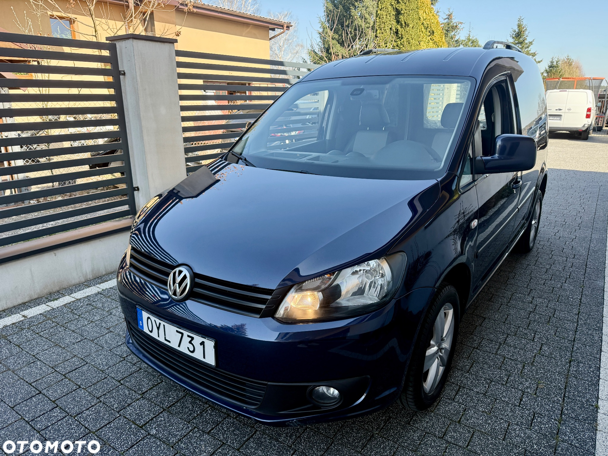 Volkswagen Caddy - 2