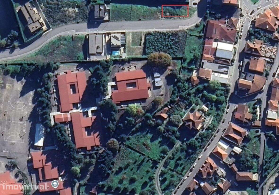 Lote de Terreno - Zona privilegiada de Lordelo- Excelente Oportunidade - Grande imagem: 4/9