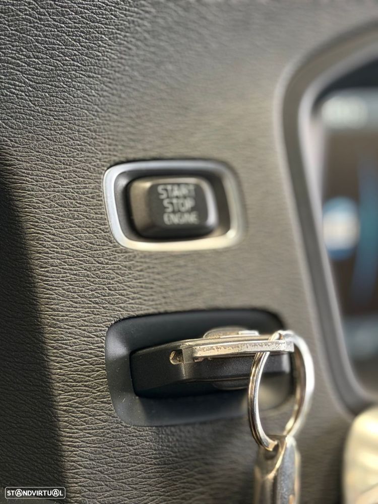Volvo V60 - 35