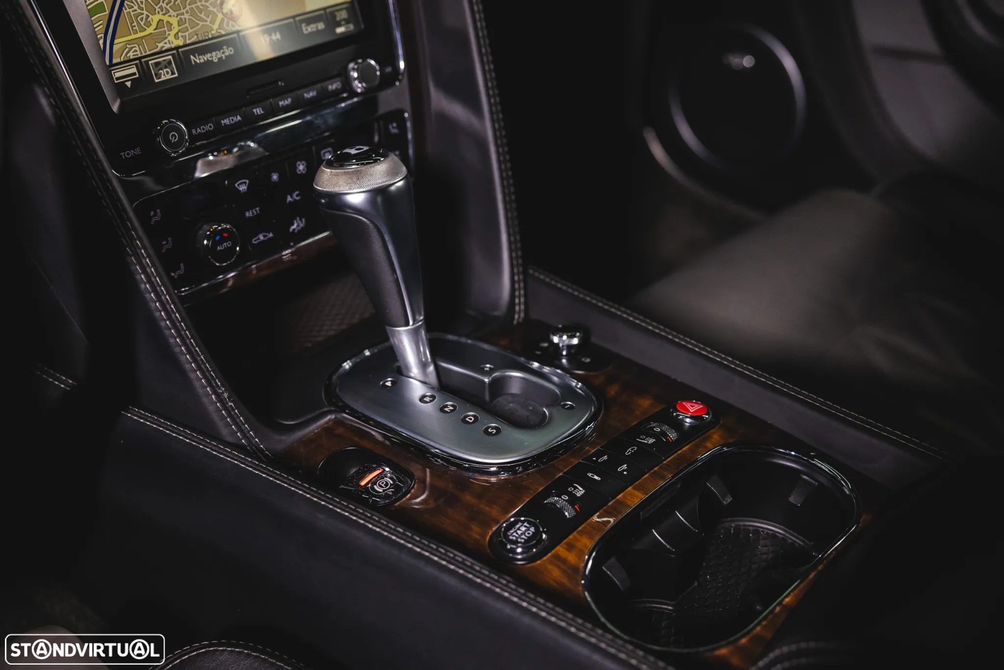 Bentley Continental GT V8 - 24