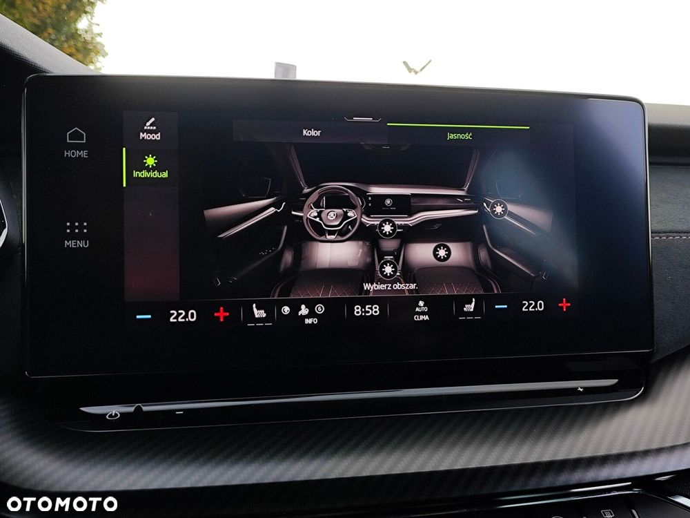 Skoda Octavia 2.0 TDI RS DSG - 27