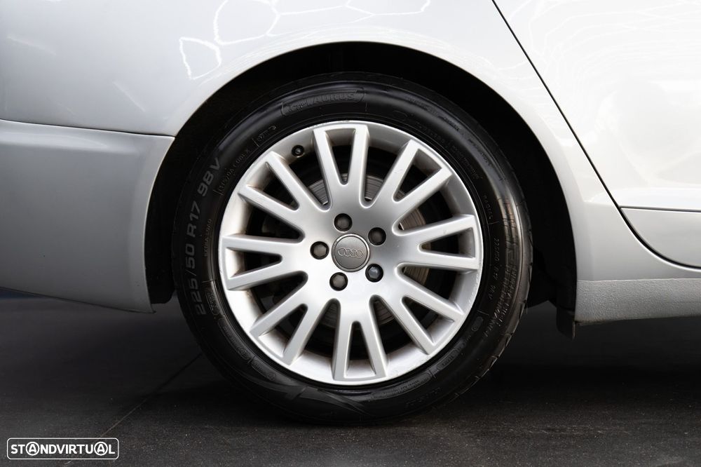 Audi A6 3.0 TDI V6 quattro Exclusive Tiptronic - 15