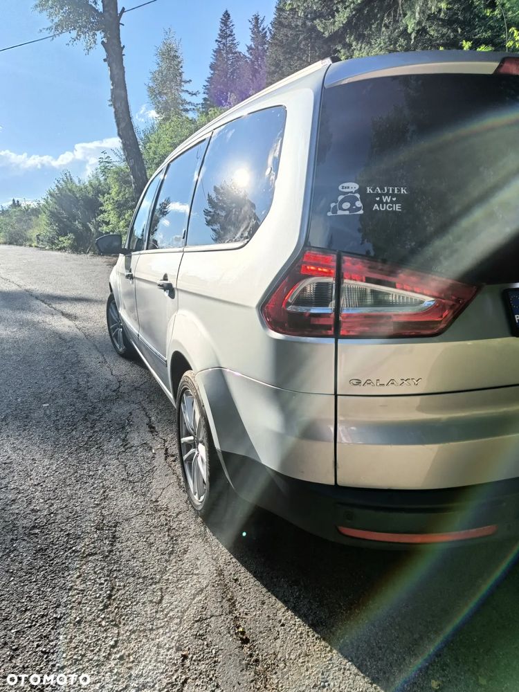 Ford Galaxy 2.0 TDCi Ghia - 5