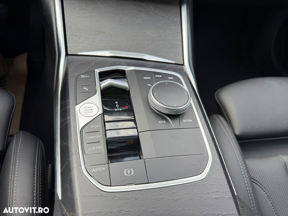 BMW Seria 3 320d xDrive AT MHEV - 25