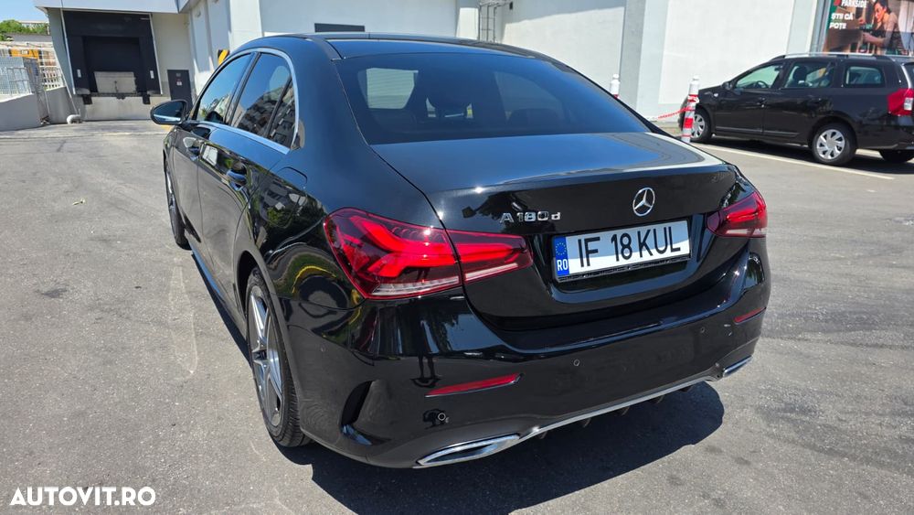 Mercedes-Benz A 180 - 21