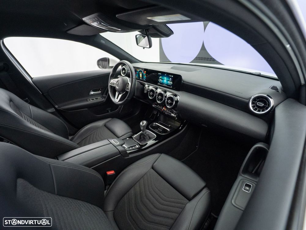 Mercedes-Benz A 180 d Style - 33