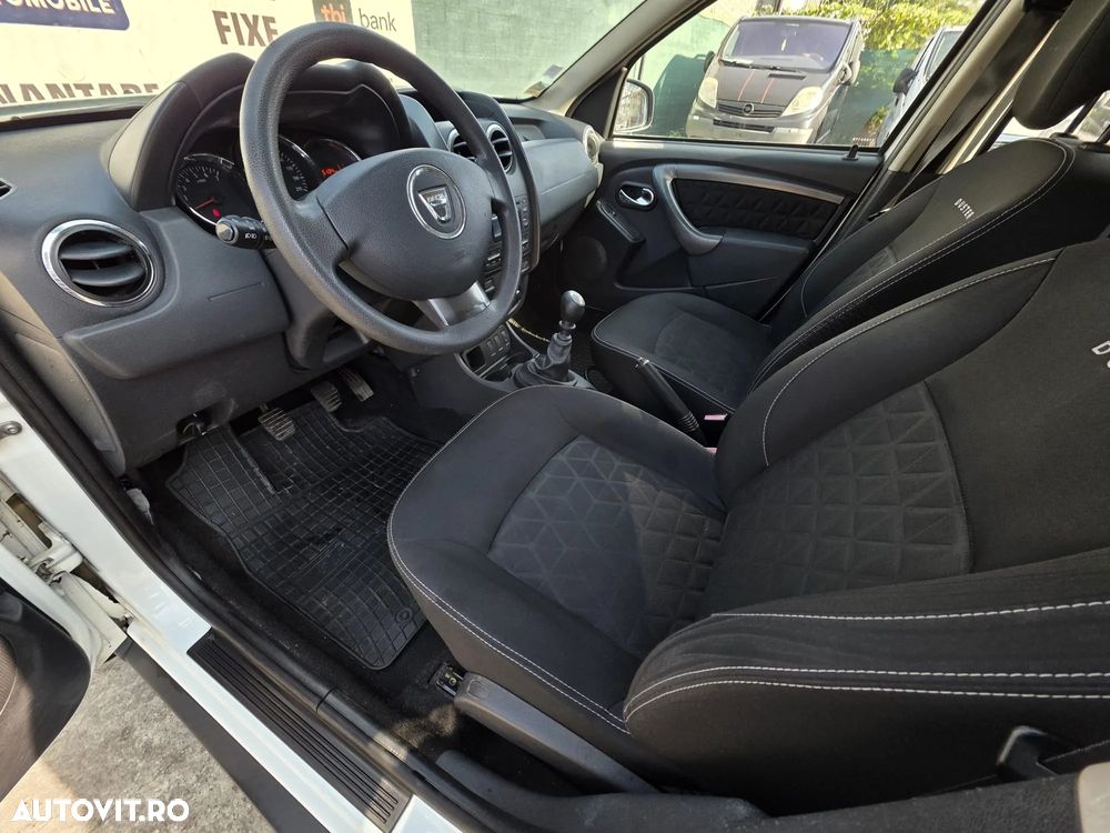 Dacia Duster 1.5 dCi 4x2 Laureate - 8