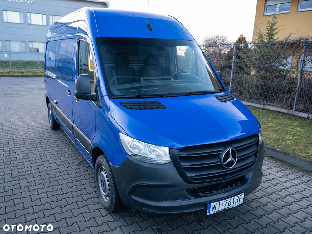 Mercedes-Benz Sprinter - 9