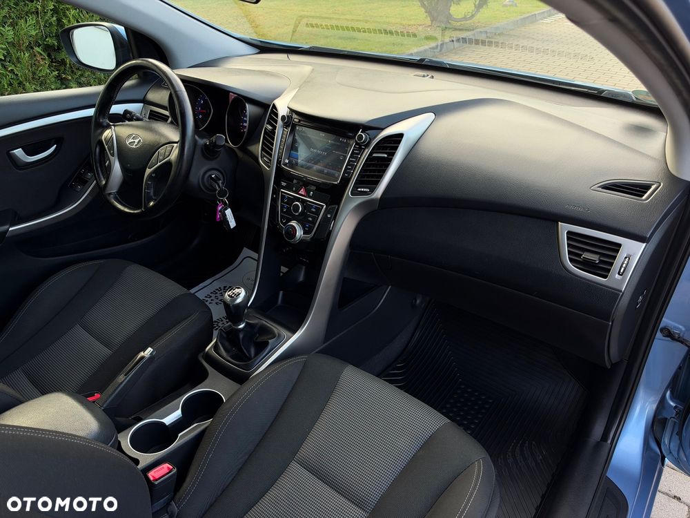 Hyundai i30 1.6 Premium - 6