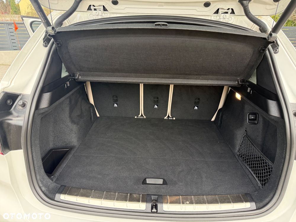 BMW X1 xDrive25i GPF xLine sport - 22