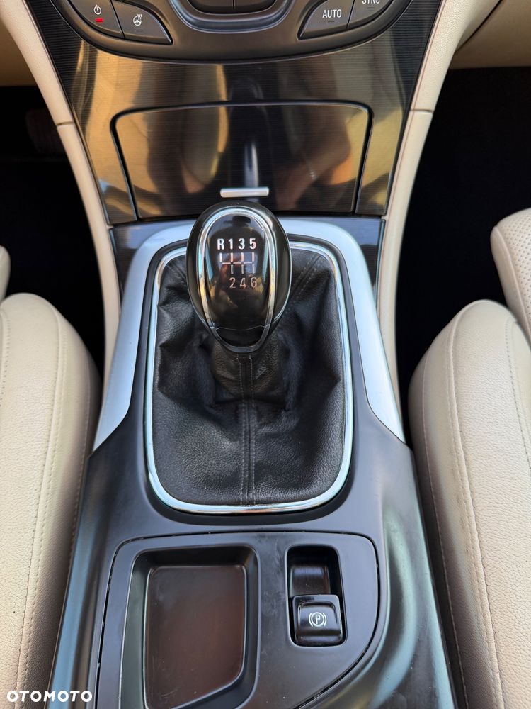Opel Insignia 2.0 CDTI ecoFLEX Start/Stop Business Innovation - 19