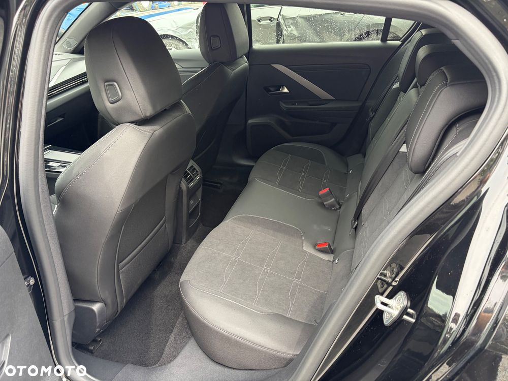 Opel Astra 1.2 Turbo Automatik GS Line - 16