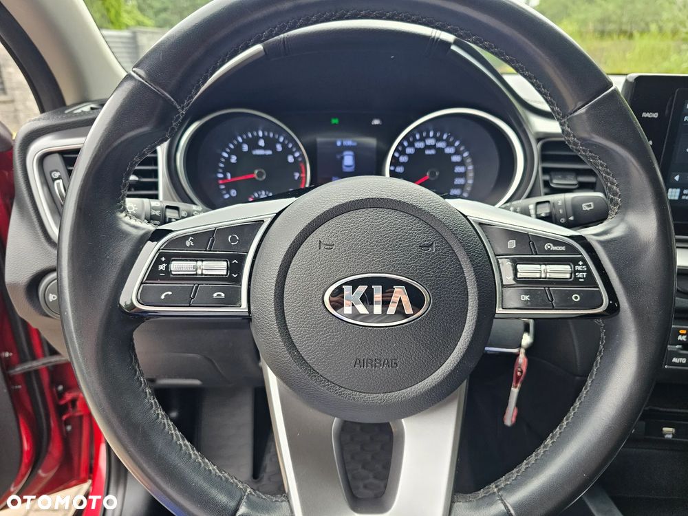 Kia XCeed 1.4 T-GDI L Business Line - 16