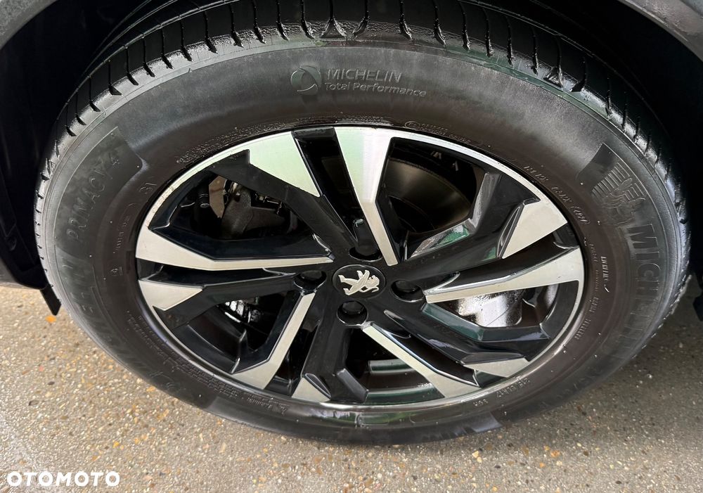 Peugeot 2008 1.2 PureTech GT Pack S&S EAT8 - 15
