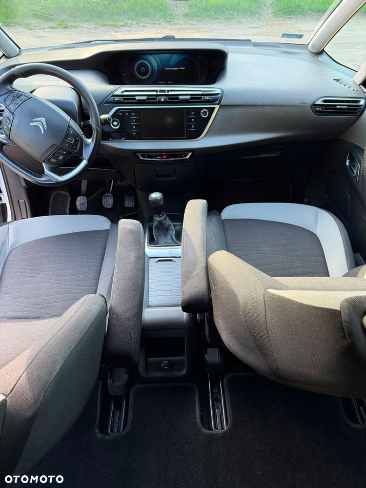 Citroën C4 Grand Picasso - 12