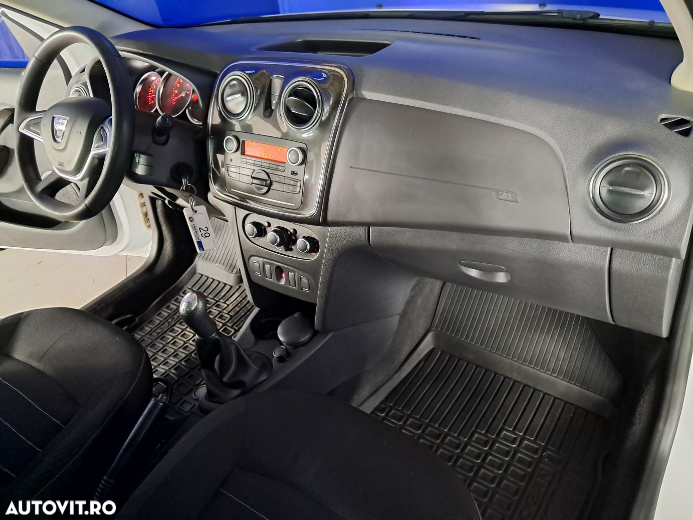 Dacia Logan - 15