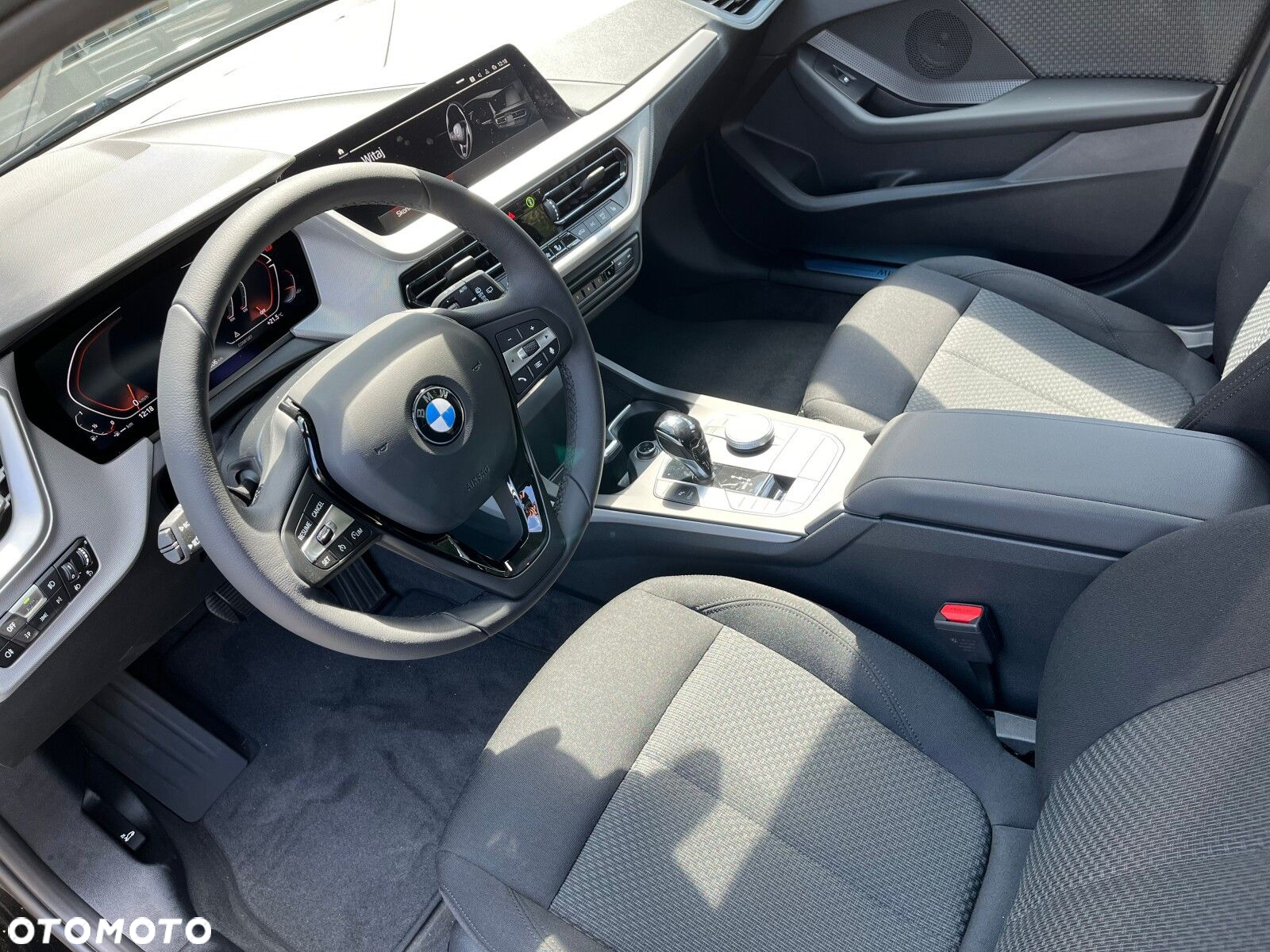BMW Seria 1 - 21