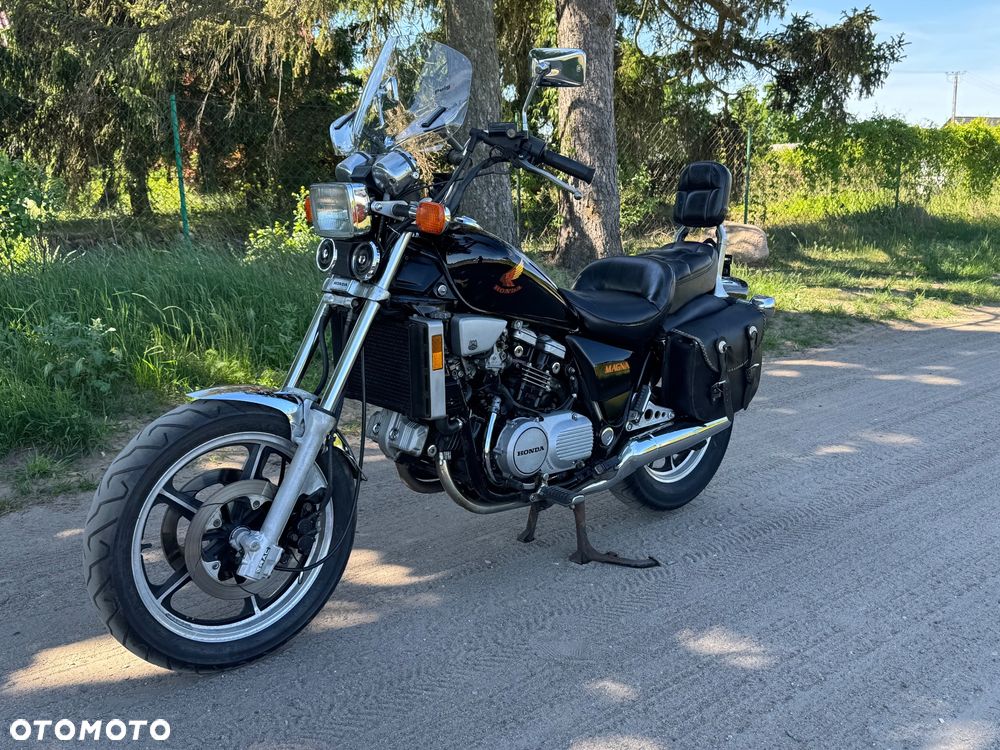 Honda VF - 17