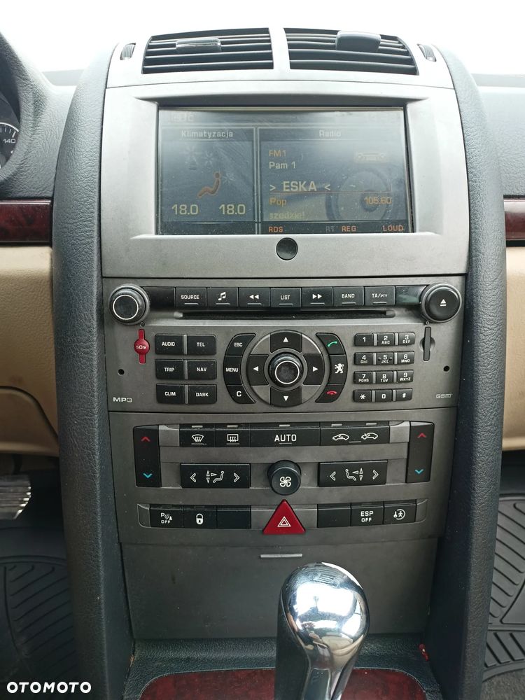 Peugeot 407 - 11