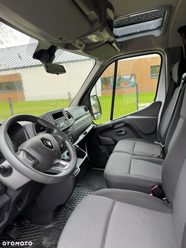 Renault Master - 10